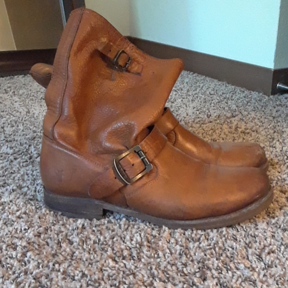 Orang-ish Brown Frye Boots